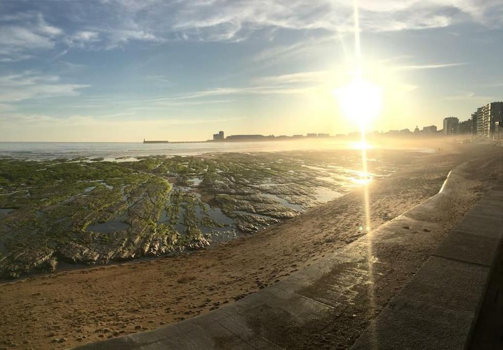 Les Sables-dʼOlonne Le Sunny Duplex Hypercentre La Plage A 2 Pas ! מראה חיצוני תמונה